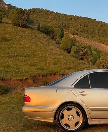 bew e34: Mercedes-Benz E-Class: 2002 г., 3.2 л, Бензин, Седан — 3