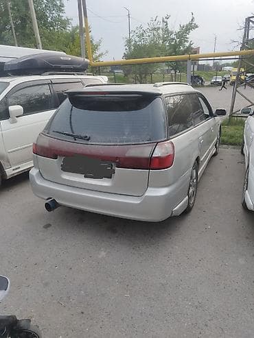 Subaru Legacy: 2001 г., Универсал