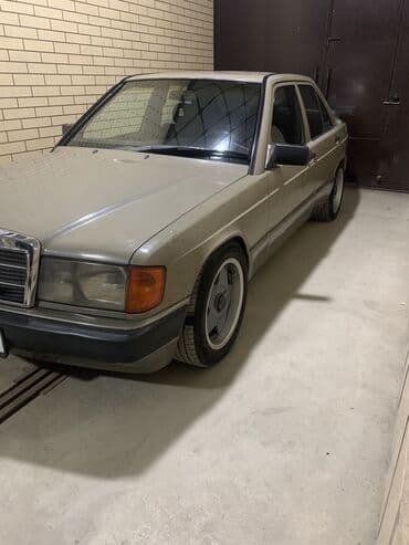 капот на ауди а4 б5: Mercedes-Benz 190: 1991 г., 2.8 л, Автоматические, Бензин, Хэтчбэк — 2