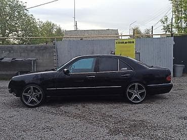 Mercedes-Benz E-Class: 1997 г., 4.3 л, Автомат, Бензин, Седан