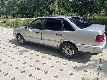 Продажа авто: Volkswagen Passat: 1995 г., 1.8 л, Механика, Бензин, Седан — 3