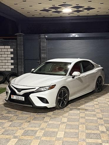 toyota 45: Toyota Camry: 2018 г., 2.5 л, Автомат, Бензин, Седан — 3
