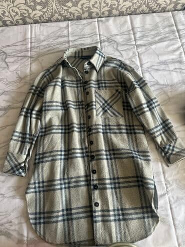 срочно продаю в связи с переездом: Рубашка, Классическая модель, Оверсайз, В полоску, Корея — 1