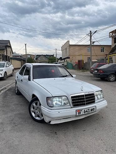 срочно окончательно: Mercedes-Benz W124: 1994 г., 2 л, Механика, Бензин, Седан — 1