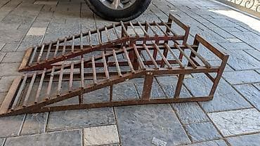 Пара металлических заездных рамп для автомобиля эстокада -