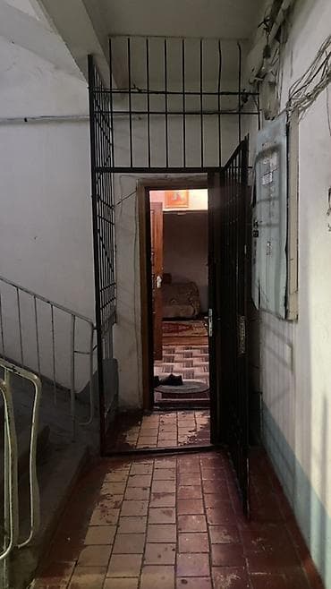 106 серия 3 ком: 3 комнаты, 63 м², 106 серия, 1 этаж, Старый ремонт — 3