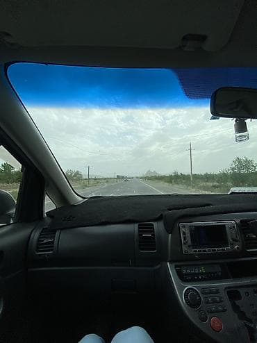 Toyota WISH: 2003 г., 1.8 л, Автомат, Бензин, Минивэн