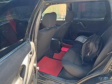 Унаа сатуу: Volkswagen Passat Variant: 1993 г., 1.8 л, Кол менен иштөөчү, Бензин, Универсал — 5