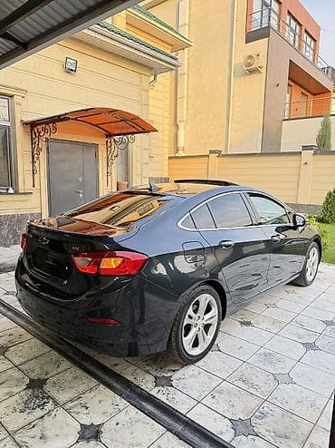 Chevrolet Cruze: 2017 г., 1.4 л, Автомат, Бензин, Седан — 4