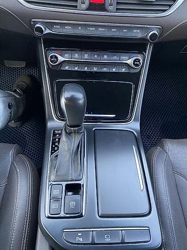 hyundai gran: Hyundai Grandeur: 2018 г., 2.4 л, Автомат, Бензин, Седан — 10