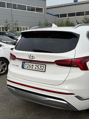 byd e2 2023: Hyundai Santa Fe: 2022 г., 1.6 л, Автомат, Гибрид, Кроссовер — 6
