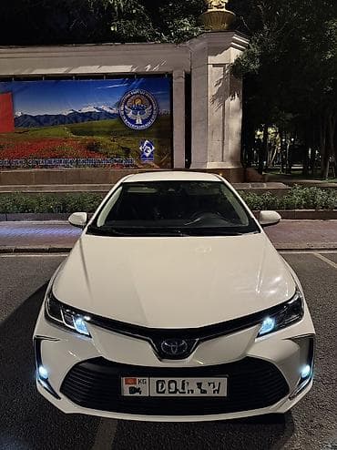 byd e2 2021: Toyota Corolla: 2021 г., 1.8 л, Автомат, Гибрид, Седан — 3