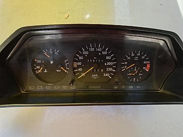 w124 e: Запчасти салона для Mercedes-Benz W124 (седан/универсал), комплект — 3