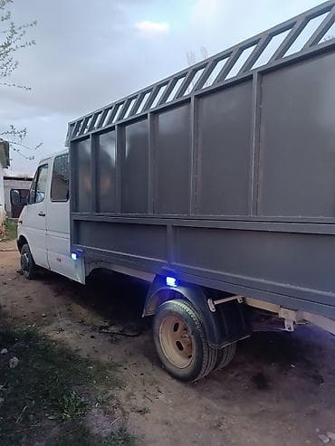 кабинка: Легкий грузовик, Mercedes-Benz, Дубль, 3 т, Б/у — 2