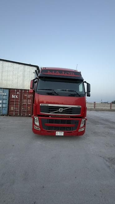 Сүйрөгүч, Volvo, 2013 г., Тенттелген — 2