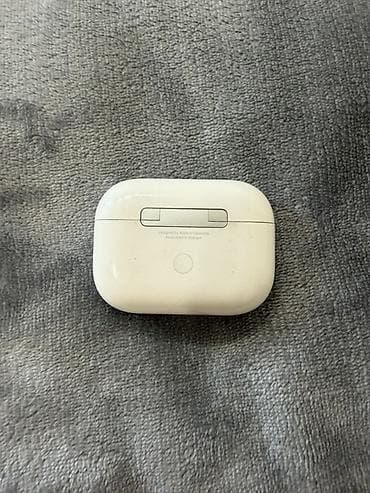 левый наушник airpods 4: Air Pods Pro 1 поколения . Только правый наушник — 2