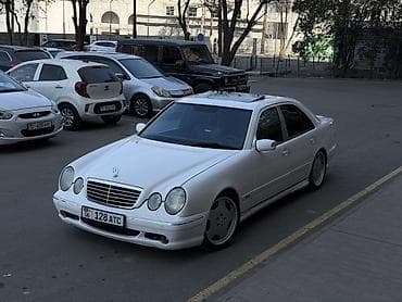 Mercedes-Benz E-Class: 2001 г., 5.5 л, Автомат, Бензин, Седан