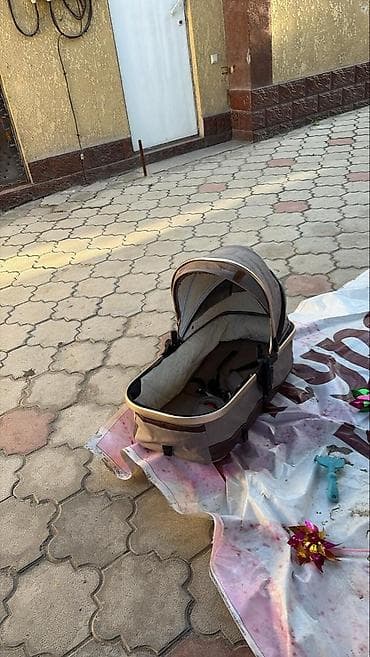 коляска бенебейби: Коляска, Другой бренд, цвет - Коричневый, Новый — 5