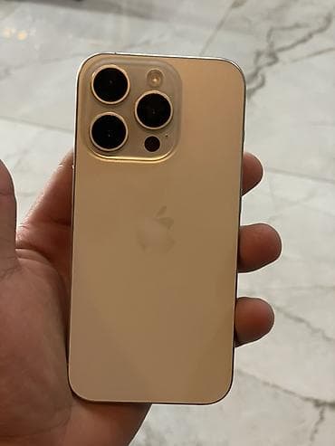 чехол xs max: IPhone 15 Pro, Б/у, 256 ГБ, Natural Titanium, Зарядное устройство, Защитное стекло, Чехол, 79 % — 2