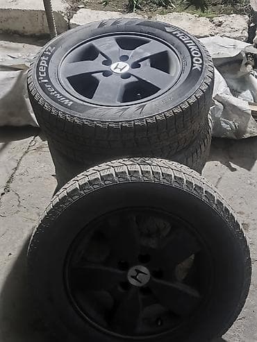 Дөңгөлөктөр монтажда: Дөңгөлөктөр монтажда 215 / 65 / R 16, Кыш, Комплект, Куйма — 1