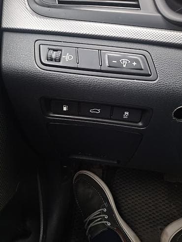 infinity fx: Hyundai Sonata: 2018 г., 2 л, Типтроник, Газ — 10