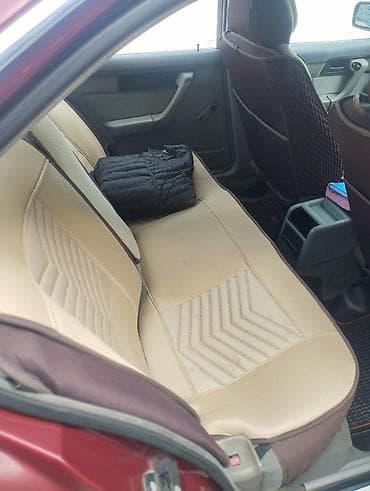 сидан: BMW 5 series: 1992 г., 2.5 л, Бензин, Седан — 6