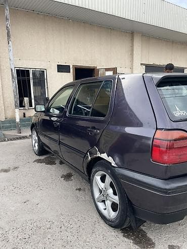 aion s plus: Volkswagen Golf: 1993 г., 1.8 л, Механика, Бензин, Хэтчбэк — 5