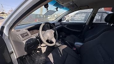 Транспорт: Toyota Corolla: 2004 г., 1.8 л, Ручные, Бензин, Седан — 8