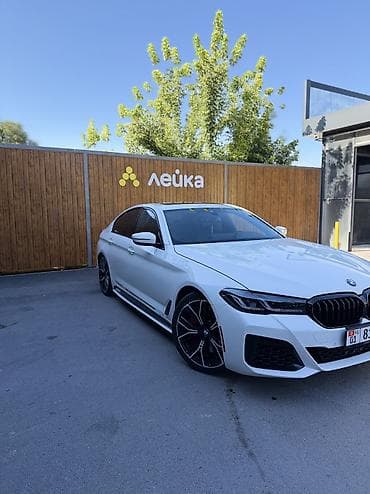 Транспорт: BMW 5 series: 2021 г., 3 л, Автомат, Бензин, Седан — 5