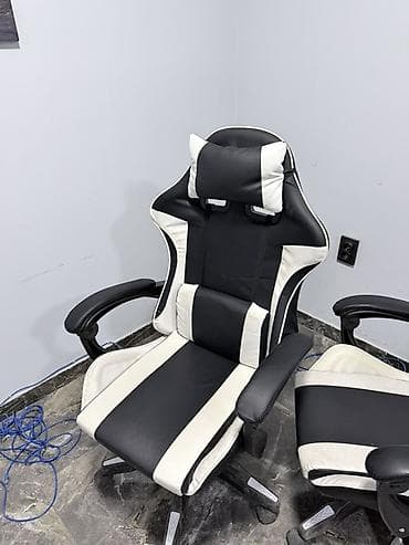 столы офис: Связи с отъездом продаем! Кресло 2500 сом есть 2 штуки Стол 2500 сом — 7