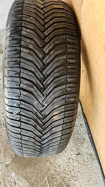Шина Michelin 225/65 R17 1штука новая - Тип: бескамерная, радиальная — 1