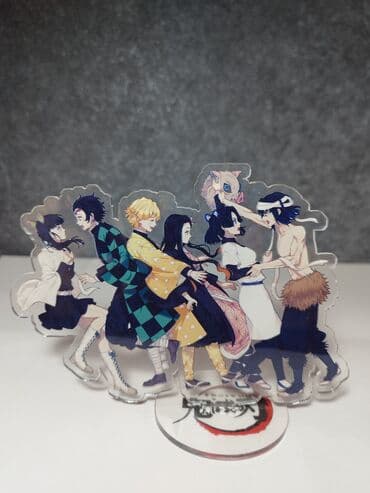 коллекционные монеты нбкр: Продам акриловые фигурки. У одной есть небольшой брак(та, что с — 2