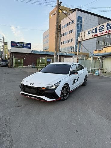 Продажа авто: Hyundai Elantra: 2021 г., 2 л, Автомат, Бензин, Седан — 3