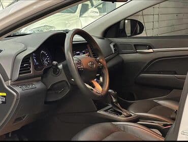 mitsubishi xpander: Hyundai Avante: 2019 г., Вариатор, Бензин — 7