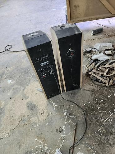 старалный машина: Пара напольных акустических срочна колонок с активным усилителем - — 3