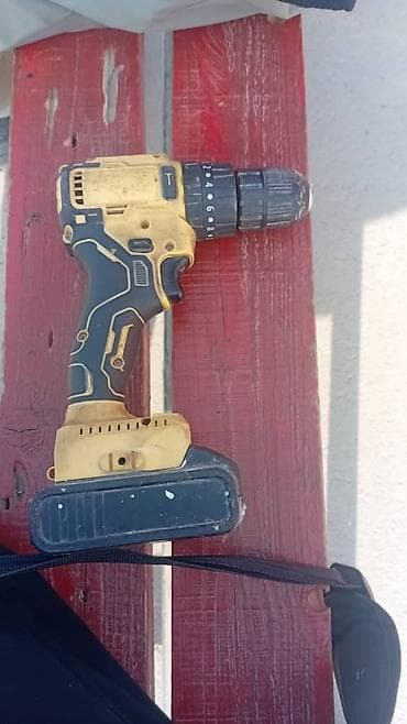 Аккумуляторная дрель‑шуруповерт 1000 сом Город Ош состояние жакшы