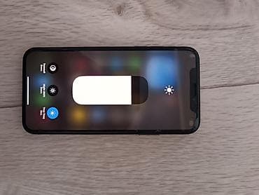 ayfon x: IPhone Xs, Б/у, 64 ГБ, Черный, Защитное стекло, 72 % — 1