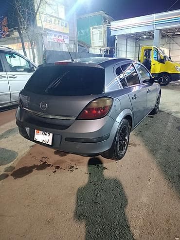 accord 2000: Opel Astra: 2006 г., 1.4 л, Ручные, Бензин, Хэтчбэк — 2