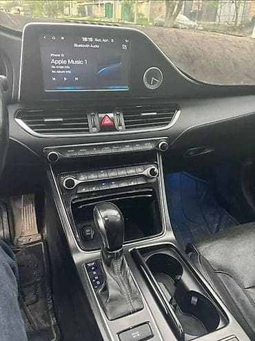 haval h3: Hyundai Grandeur: 2017 г., Автомат, Седан — 3