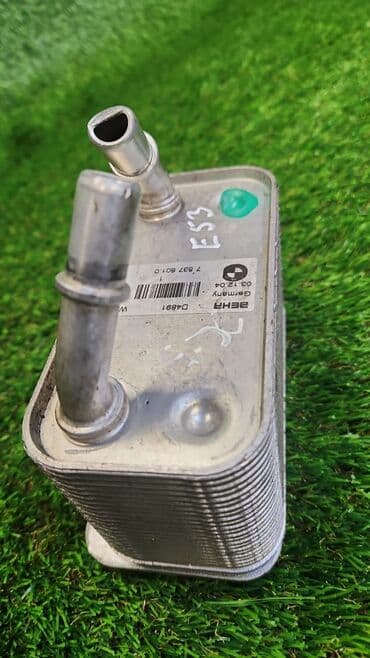 n62: Масляный радиатор BMW 2005 г., Б/у, Оригинал, Германия — 3