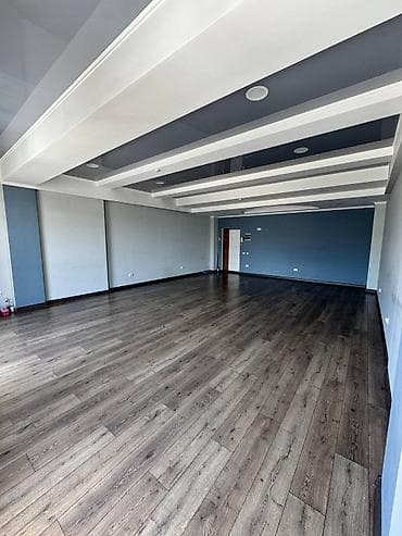 56: Аренда офисов, 56 м², В жилом комплексе, С отдельным сан узлом — 3