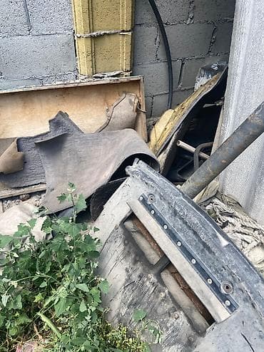 запчасти на сапок мерс: Продаю запчасти детали на Мерс 124 проводка Спринтер Задние плафоны — 7