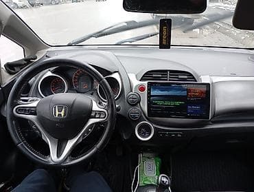 жааз: Honda Jazz: 2009 г., 1.5 л, Робот, Бензин, Хэтчбэк — 6