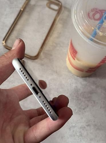 продам iphone 7 plus: IPhone 8, Б/у, 64 ГБ, Серебристый, Чехол, 100 % — 6