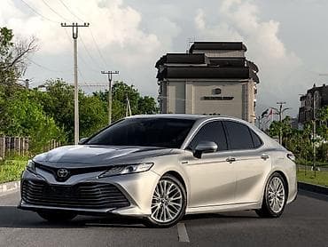 авто сиденья бу бишкек: Toyota Camry: 2019 г., 2.5 л, Автомат, Гибрид, Седан — 2