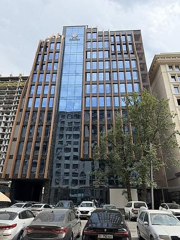 Недвижимость: Аренда офисов, 68 м², В бизнес центре, 1 линия, С отдельной кухней, С отдельным сан узлом — 1