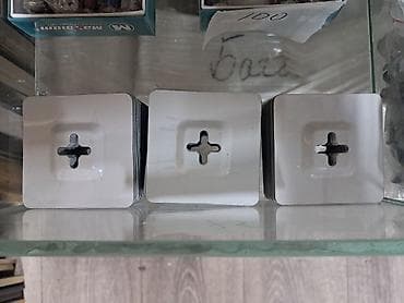 металл квадратный: Крепёжные площадки металлические квадратные с крестовым отверстием. - — 1