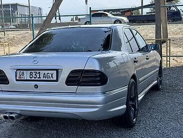 mers 210: Mercedes-Benz E-Class: 1996 г., 3.2 л, Автомат, Бензин, Седан — 4