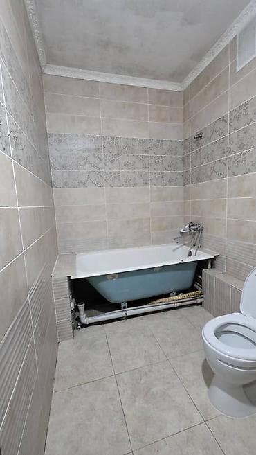 продаю квартиру 9 микрарайоне: 1 комната, 33 м², 105 серия, 9 этаж, Старый ремонт — 6