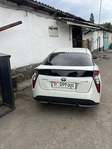 e2 byd: Toyota Prius: 2017 г., 1.8 л, Вариатор, Гибрид, Хэтчбэк — 1